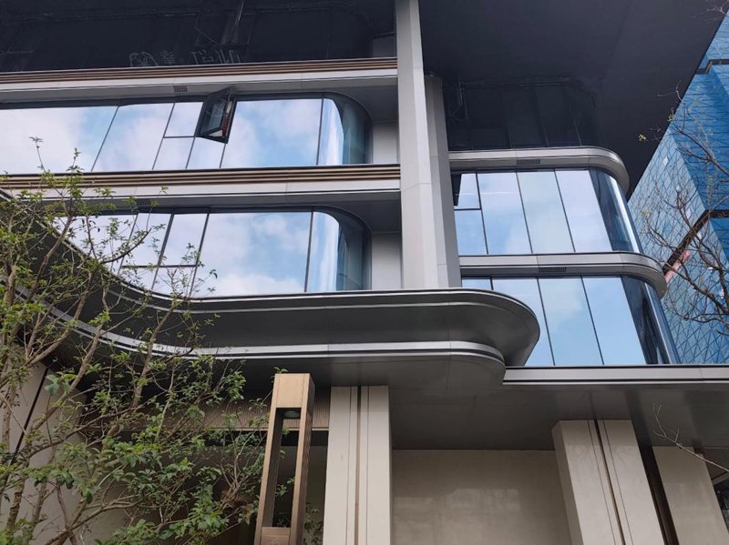 昆明房产中介：市场动态与发展趋势
